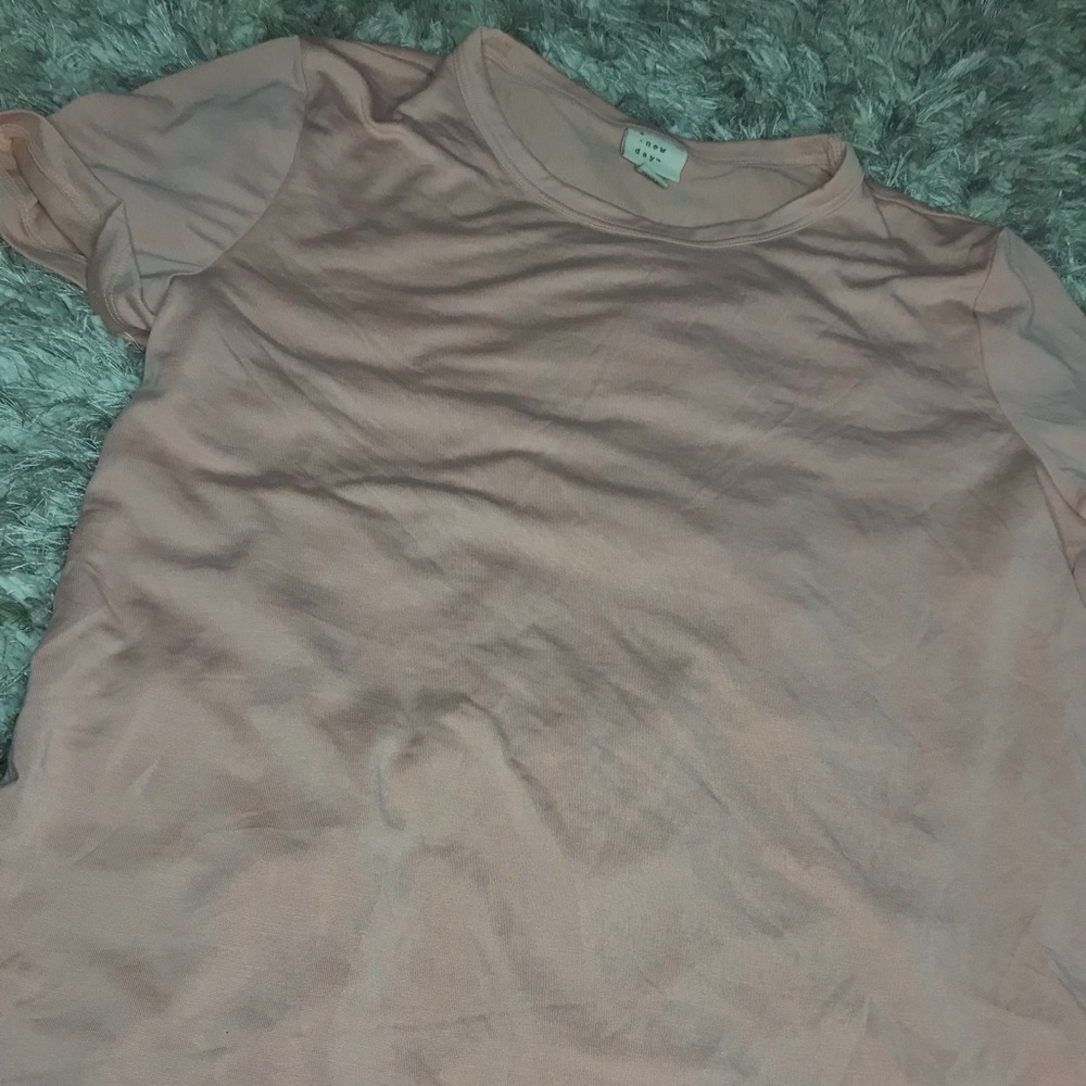 BASIC TEE!!